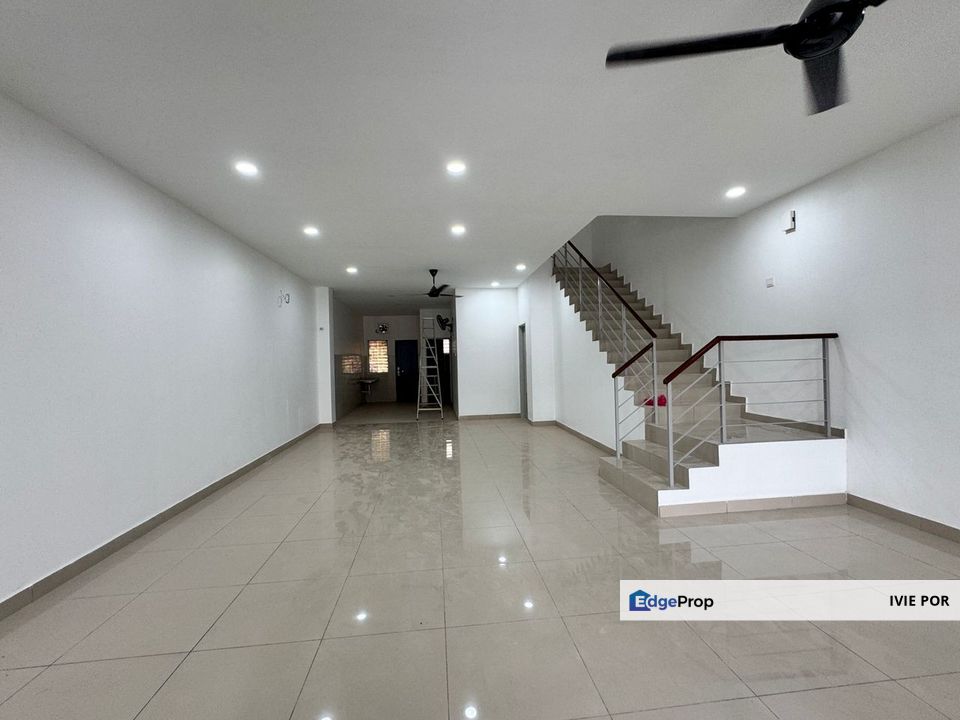 Taman Sri Istana Klang Terrace House For Rent 20x75 Double Storey, Selangor, Klang