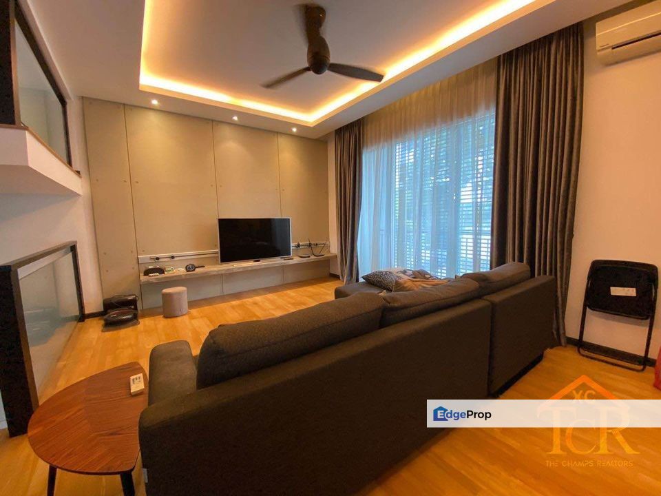 Good Condition Bandar Bukit Raja Delora Facing Lake 3,394sqft 2.5 Sty