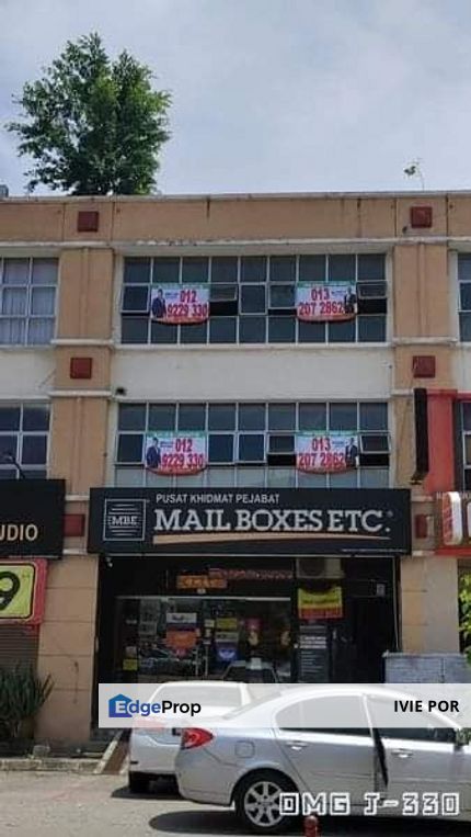 Hot Area Bandar Puteri Beside Burgerking 3sty Shoplot 22x75sf Klang, Selangor, Klang