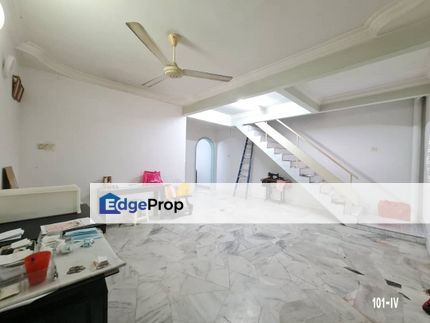 Facing Open Taman Sentosa 2sty House Renovated 20x65sqft Klang, Selangor, Klang