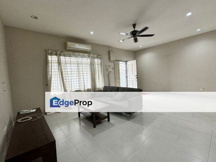 Newly Refurbished Bandar Parkland 2sty House 22x75sqft Klang For Rent, Selangor, Klang