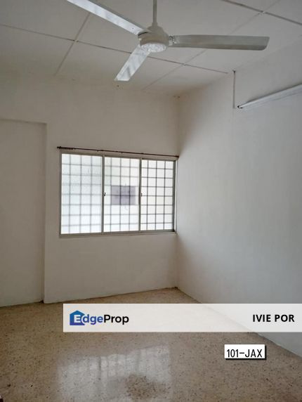 Facing Field Taman Klang Jaya 22x90 Single Sty House Klang, Selangor, Klang