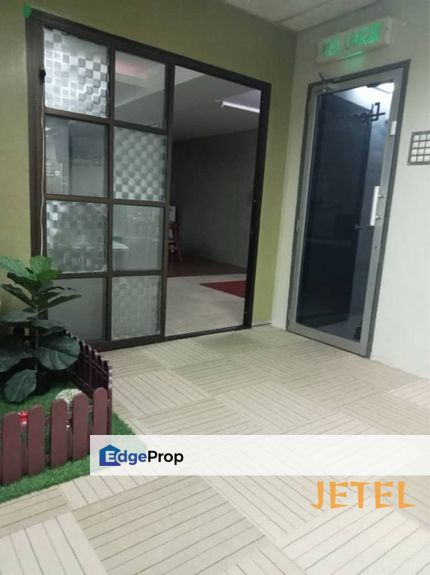 Renovated With Partition 1st Floor Shoplot Bayu Perdana Klang Bukit Tinggi, Selangor, Klang