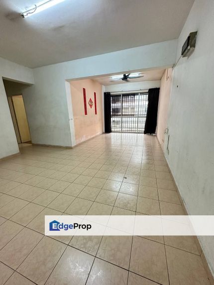 Putri Ria Apartment, Johor, Masai
