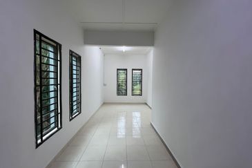 Taman Sri Mewah, Simpang Renggam