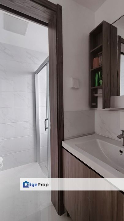 Forest City Regalia Park , Johor, 