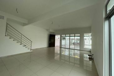 Oleander @ Kempas Utama