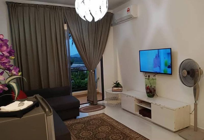 Starview Bay @ Forest City