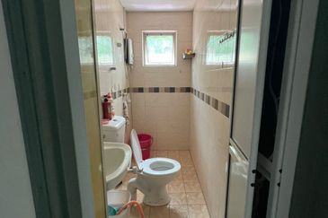 Bistari Impian Apartment @ Larkin