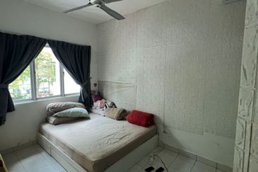 Bistari Impian Apartment @ Larkin