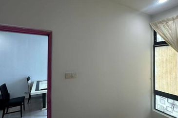 Seri Austin Luxury Apartment