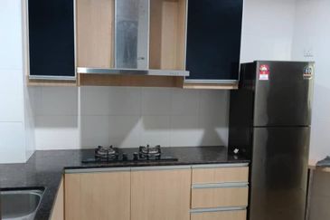 Sri Intan (Bandar Seri Alam)