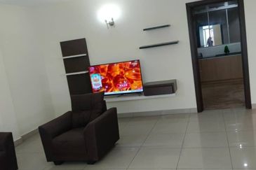 Sri Intan (Bandar Seri Alam)