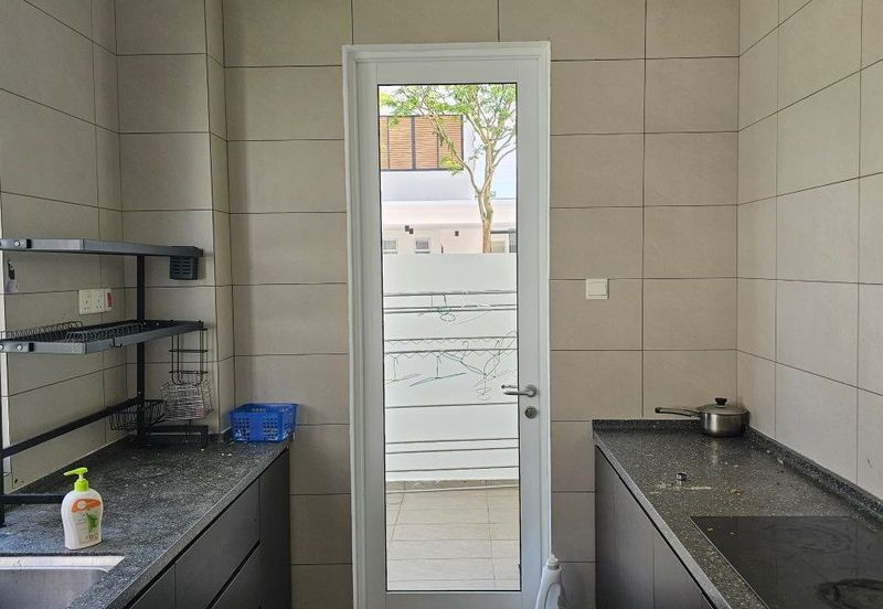 Isola Villa @ Senibong Cove