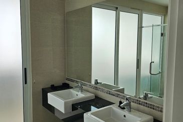 Isola Villa @ Senibong Cove