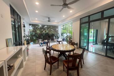 The Straits View Residences