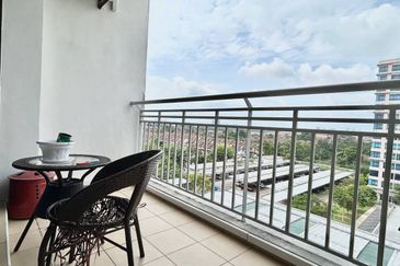 Seri Austin Luxury Apartment
