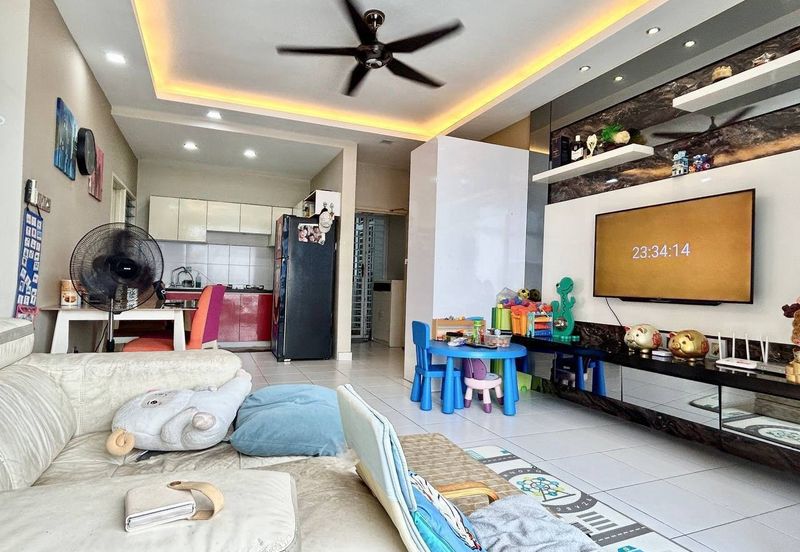 Seri Austin Luxury Apartment