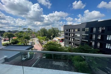 The Platino Serviced Apartment