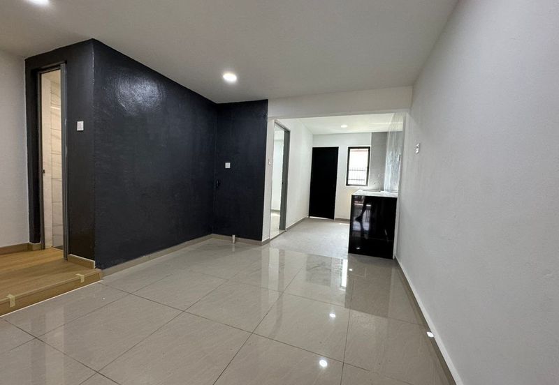 Jalan Mutiara Emas 3