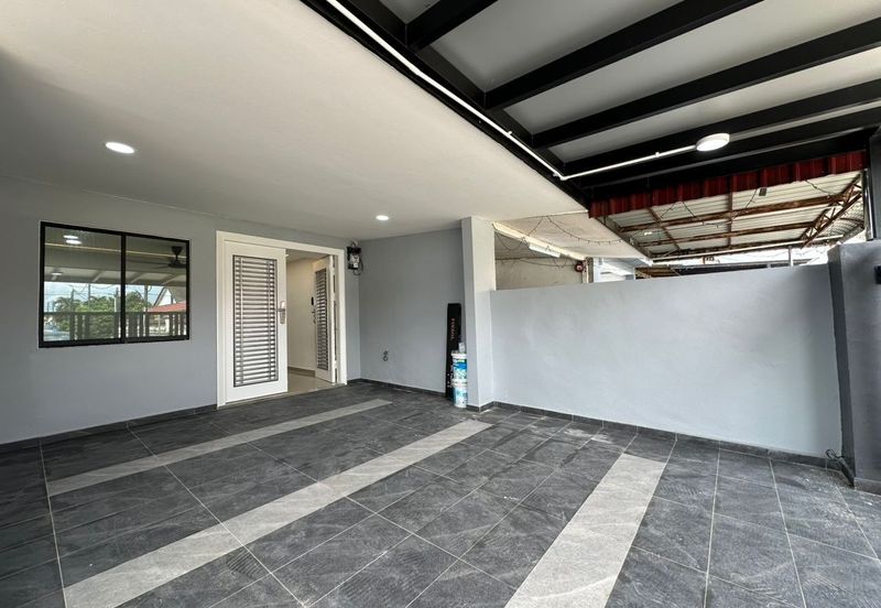 Jalan Mutiara Emas 3