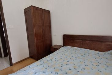 Baypoint @ Country Garden Danga Bay