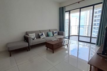 Baypoint @ Country Garden Danga Bay