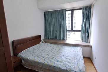 Baypoint @ Country Garden Danga Bay