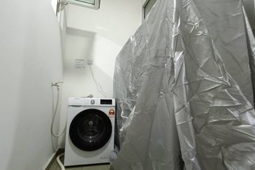 Seasons Luxury Apartments @ Amara Larkin