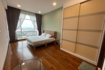 Paragon Suites @ CIQ