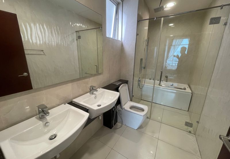 Paragon Suites @ CIQ