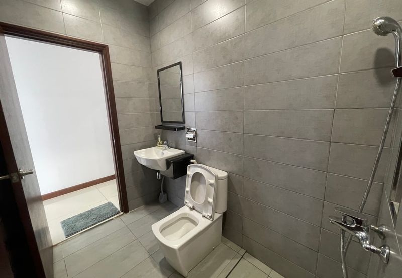 Paragon Suites @ CIQ