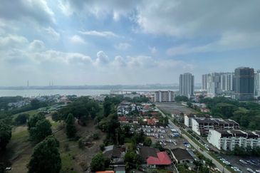 Paragon Suites @ CIQ