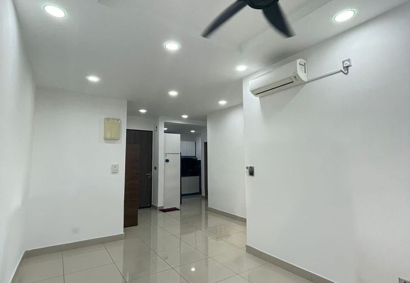 SKS Habitat Apartment, Larkin