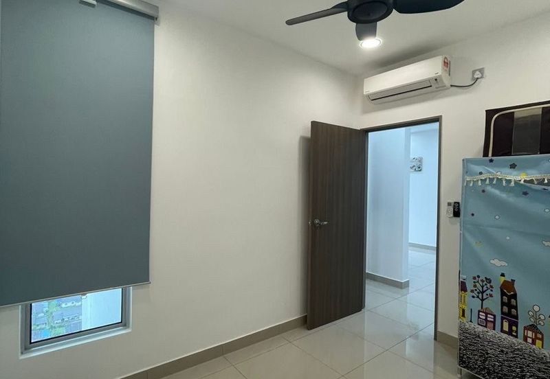 SKS Habitat Apartment, Larkin