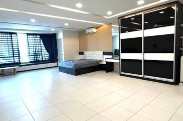 Akademik Suite @ Mount Austin