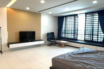 Akademik Suite @ Mount Austin