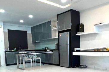 Akademik Suite @ Mount Austin