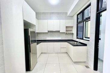 Twin Tower Residence