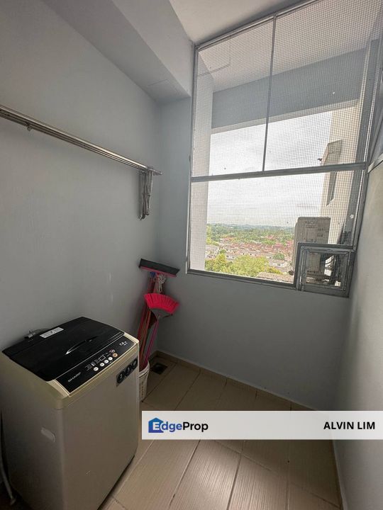 Senai Garden/ Near Senai Airport/ 3bed 2bath/ Good Condition/ Cheapest, Johor, Senai