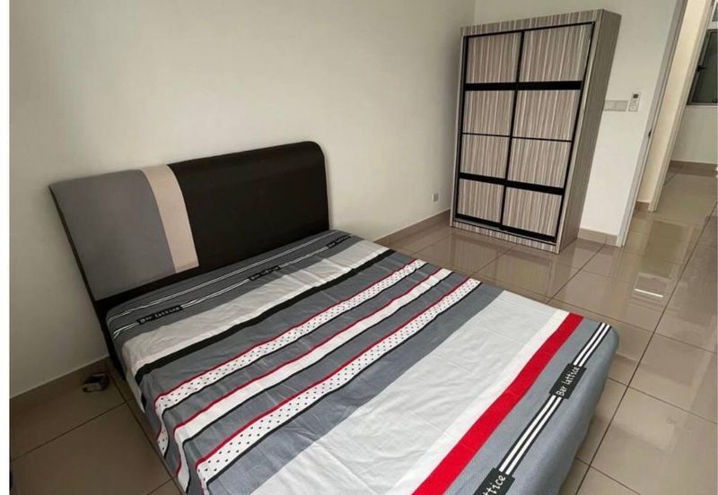 Meridin Bayvue Apartment