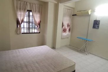 Desa Skudai Apartment