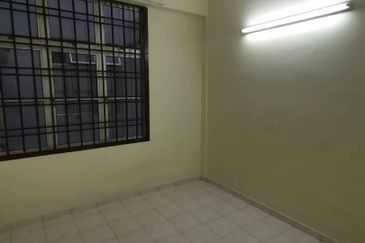 Desa Skudai Apartment