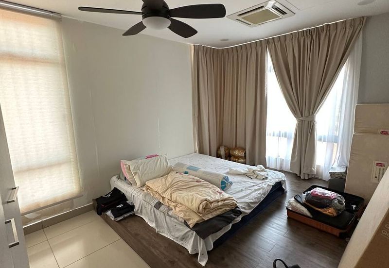 Seri Austin Luxury Apartment