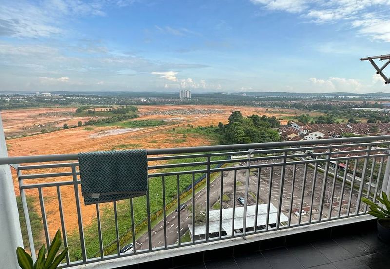 Seri Austin Luxury Apartment