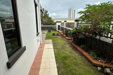 Taman Austin Heights