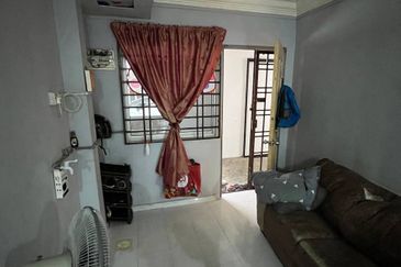 Pangsapuri Sri Intan, Bandar Baru Seri Alam