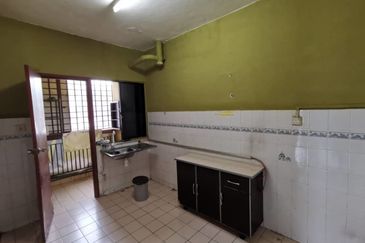 Selesa Puteri Condominium