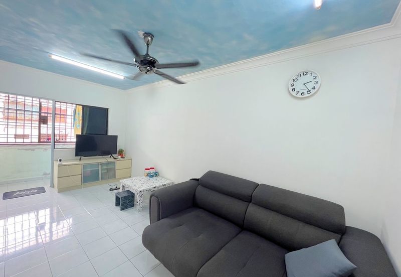 Pangsapuri Sri Intan, Bandar Baru Seri Alam