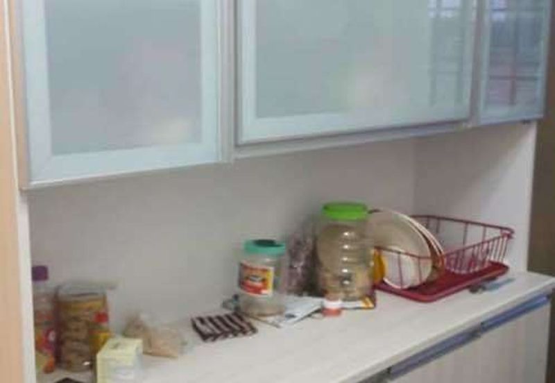 Bukit Indah Flat/ Level 2/ Good Condition/ Cheapest/ Fullloan